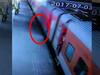 CCTV : धावती ट्रेन पकडताना तोल गेल्यानं प्रवासी ट्रेनखाली
