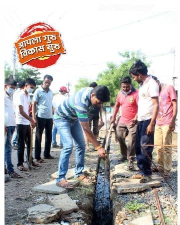गुरुशांत धुत्तरगावकर हे जनमानसात चांगली प्रतिमा असलेला तरुण नगरसेवक आहे. त्यांनी 26 एप्रिलपासून लोकसहभागातून सफाई मोहीम सुरु केली. यासाठी त्यांनी स्वखर्चातून 20 फावडे, कुदळ आणि टोपल्या घेतल्या आहेत.