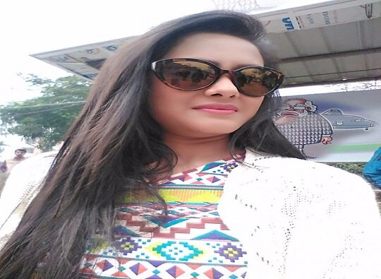 Assamese Singer Bidisha Bezbaruah Commits Suicide Latest Update आसामी अभिनेत्री-गायिकेची गळफास घेऊन आत्महत्या