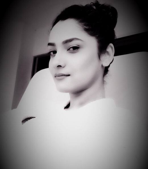 दरम्यान, अंकिता आणि अभिनेता सुशांत सिंह राजपूत यांच्या रिलेशनशिपची बरीच चर्चाही झाली होती. पण आता दोघंही वेगळे झाले आहेत. 