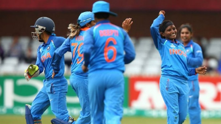Womens Icc World Cup Team India To Play For Win Thier First Icc World Cup Title Latest Updates #WWC17 Final : इंग्लंडला सहावा धक्का, नताली स्किवर बाद