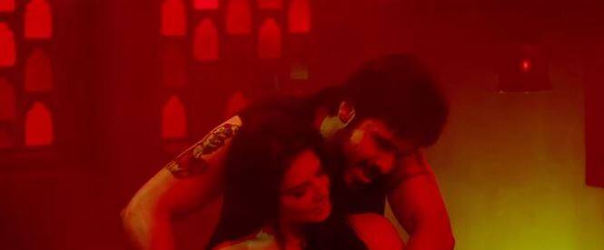  या सिनेमात इलियान डीक्रूज, इशा गुप्ता, विद्युत जामवाल हे कलाकार असणार आहेत.