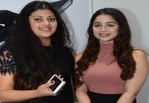 आशा भोसलेंची नात आणि सारा तेंडुलकरची जुगलबंदी