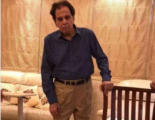 Actor Dilip Kumar Is Admitted To Leelavati Hospital In Mumbai Latest Update ज्येष्ठ अभिनेते दिलीप कुमार लीलावती रुग्णालयात दाखल