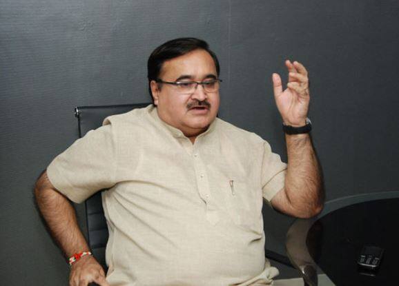 एमपी मिल कंपाऊंड प्रकरणी प्रकाश मेहतांवर लोकायुक्तांचे ताशेरे