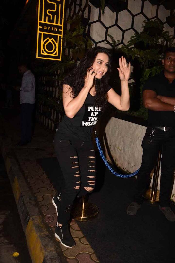 अभिनेत्री प्रीति झिंटा