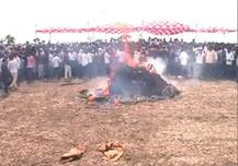 महाराष्ट्राचा वीरपुत्र अनंतात विलीन, शहीद सुमेध गवईंवर अंत्यसंस्कार