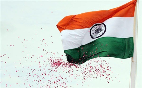 Independence Day: Govt Invites People To Submit Videos Singing National Anthem, To Be Broadcast On August 15 Independence Day: రండి.. అంతా కలిసి జాతీయ గీతం పాడదాం.. వాట్ యాన్ ఐడియా..