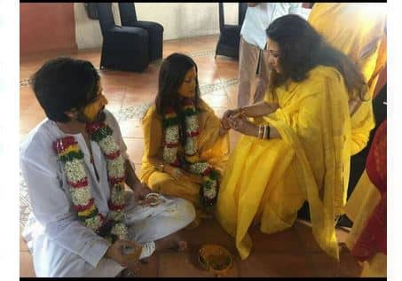 रिया आणि शिवमच्या लग्नाला त्यांचे कुटुंबीय आणि काही जवळचे मित्रमंडळीच उपस्थित होते. 