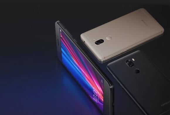 कूलपॅड कूल प्ले 6 : 5.5 इंच आकाराची स्क्रीन, अँड्रॉईड नॉगट 7.1 ओएस (अँड्रॉईड 8.0 अपग्रेडेबल), 1.4GHz ऑक्टाकोअर स्नॅपड्रॅगन 635 चिपसेट, 6GB रॅम आणि 64GB इंटर्नल स्टोरेज, 13 मेगापिक्सेल ड्युअल रिअर कॅमेरा (ड्युअल टोन, ड्युअल फ्लॅश), 8 मेगापिक्सेल फ्रंट कॅमेरा, 45000mAh क्षमतेची बॅटरी. किंमत 14 हजार 999 रुपये