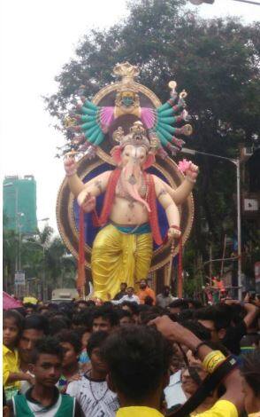 नरे पार्क- परळचा राजा