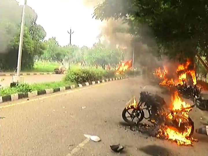 हरियाणाचे मुख्यमंत्री मनोहरलाल खट्टर यांनी सर्वांना शांतता राखण्याचं आवाहन केलं आहे.