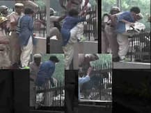 व्हिडिओ : पंचकुलामध्ये राम रहीमच्या गुंडांचा जिल्हाधिकाऱ्यांवरच हल्ला