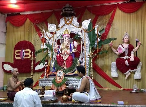 राजधानी दिल्लीतही गणपती बाप्पाचा उत्सव राजधानी दिल्लीतही गणपती बाप्पाचा उत्सव