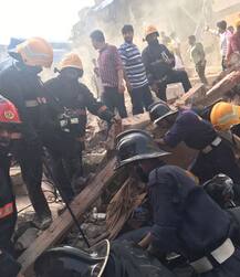 हुसैनी इमारत दुर्घटनेचे 12 फोटो