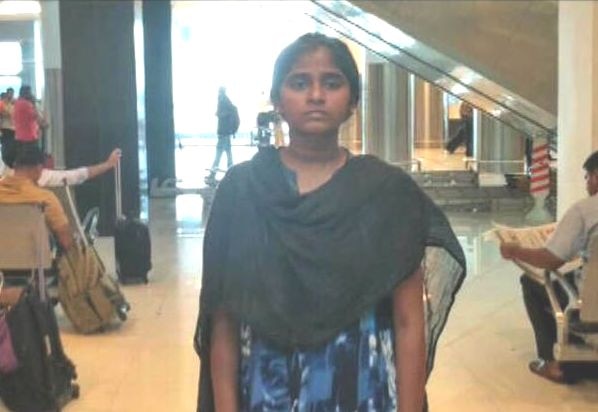 Anitha Challenged Neet Exam Order Allegedly Commits Suicide नीट परीक्षेविरोधात लढणाऱ्या तामिळनाडूतील विद्यार्थिनीची आत्महत्या