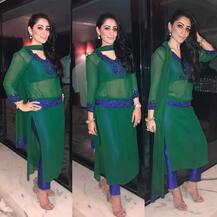 मान्यता दत्त ट्रेडिशनल लूकमध्ये! 