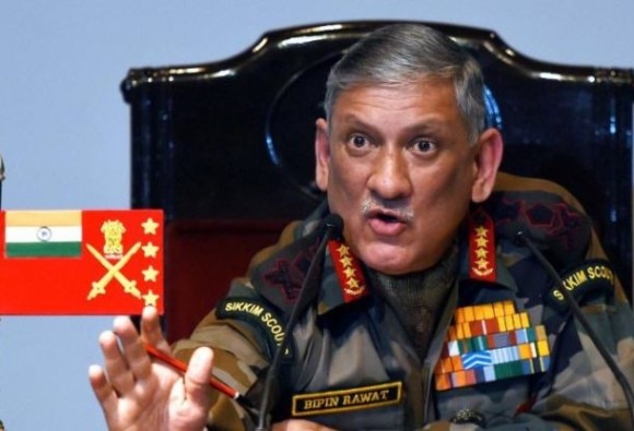 Army Chief Gen Bipin Rawat Warns War With Indias Neighbors Latest Update लष्करच नव्हे, संपूर्ण देशानं युद्धासाठी तयार असायला हवं : लष्करप्रमुख
