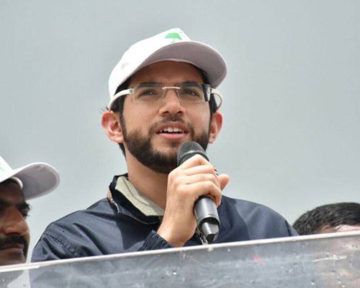 Aditya Thackeray Attacked On Mumbai University Latest Updates नशीब, डोकलाम विषय संपला, नाहीतर मुंबई विद्यापीठ तेही कारण देईल : आदित्य ठाकरे