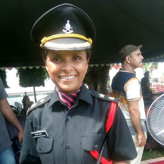 Colonel Santosh Mahadiks Wife Swati Mahadik Joins As Lieutenant अभिमानाचे दोन स्टार खांद्यावर, वीरपत्नी स्वाती महाडिक 'इंडियन आर्मी'त रुजू