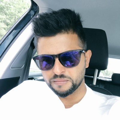 Cricketer Suresh Raina Car Tyre Burst At Etawah Latest Update सुरेश रैनाच्या कारचा टायर फुटला, पोलिसांची रैनाला तात्काळ मदत