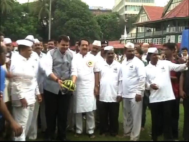 महाराष्ट्र फुटबॉलमय, 10 लाख मुलं फुटबॉल खेळणार