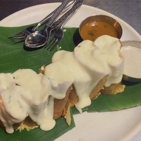 जिभेचे चोचले : तरुणाईचा ‘चिजी’ अड्डा, प्युअर मिल्क सेंटर