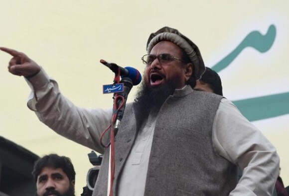 foreign spy agency planning to kill hafiz saeed says pakistan 'हाफिजच्या खात्म्यासाठी परदेशी यंत्रणांकडून 8 कोटीची सुपारी'