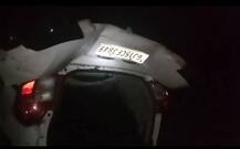 पावसात कार नाल्यात कोसळून महिलेचा मृत्यू, दोघं गंभीर