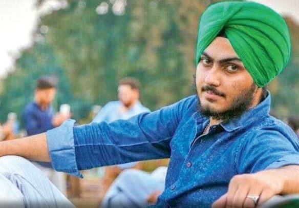 Delhi 21 Year Old Student Killed After Objecting To Public Smoking Latest Update धूम्रपानाला विरोध करणाऱ्या 21 वर्षीय विद्यार्थ्याची हत्या