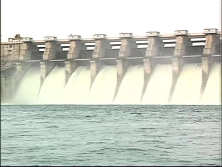 धरणाचे १ ते ९ क्रमांकाचे ९ दरवाजे हे आणीबाणीसाठी राखून ठेवण्यात आलेले आहेत.