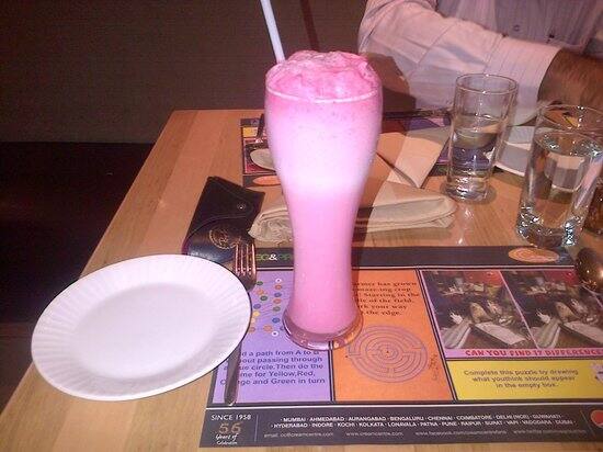 जिभेचे चोचले : लिजेंडरी क्रिम सेंटर