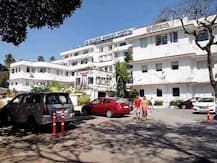 ‘नानावटी रुग्णालयाच्या ट्रस्टींविरोधात गुन्हा दाखल करा!’