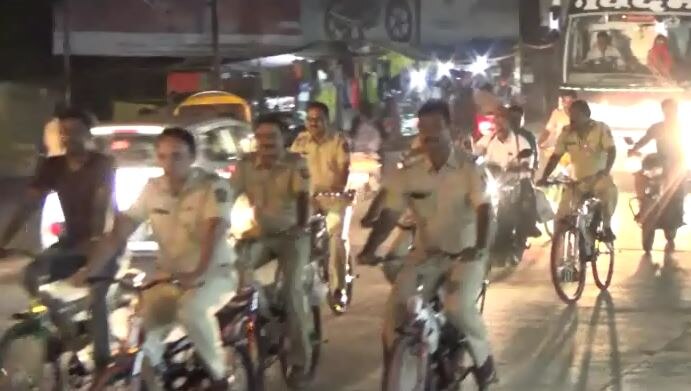 Yavatmal Police Used Bicycle For Patrolling Latest Updates यवतमाळ पोलिसांची सायकलवरुन पेट्रोलिंग