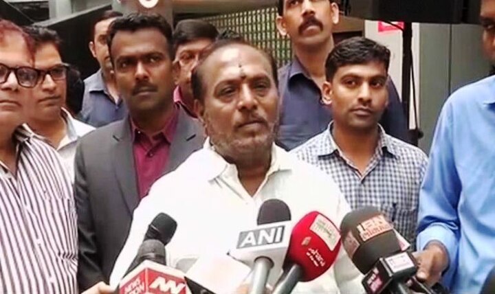 Govt Is Thinking To Ban On Fire Crackers Says Ramdas Kadam महाराष्ट्रातही यंदा फटाक्यांविना दिवाळी साजरी होणार?