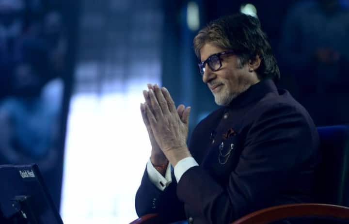 कौन बनेगा करोडपती हा शो अमिताभ बच्चन यांच्या करीयरमधला महत्वाचा टप्पा. पडत्या काळाता या शोने त्यांना चांगली साथ दिली. या शोसाठी अमिताभ यांचं एका दिवसाचं मानधन आहे तीन कोटी रुपये. PHOTO: Twitter