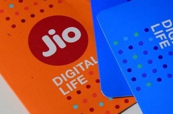 जिओची दिवाळी ऑफर, 399 रु. रिचार्जवर 100 टक्के कॅशबॅक