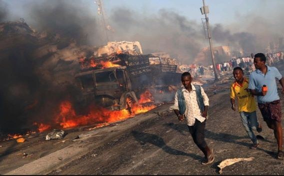 Mogadishu Truck Bomb Somalias Worst Terrorist Attack Kills Hundreds Latest Update सोमालियात भीषण स्फोट, तीनशेहून अधिक नागरिकांचा बळी