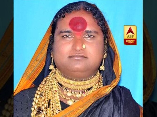 Grampanchayat Election Results Transgender Elected As Sarpanch Of Tarangfal Village माळशिरसमध्ये तृतीयपंथी सरपंचपदी विराजमान