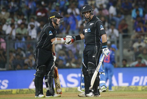 रॉस टेलर-लॅथमची अभेद्य भागीदारी, न्यूझीलंडचा 6 विकेटने विजय