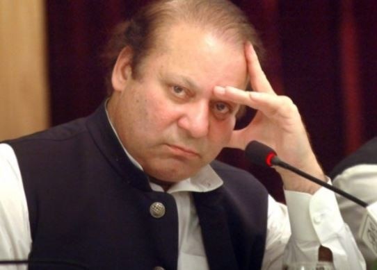 Pakistan court issues arrest warrant for Nawaz Sharif latest updates पाकचे माजी पंतप्रधान नवाज शरीफ यांना लवकरच बेड्या