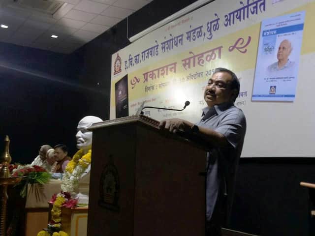 भाजपला सत्तेत आणणारे बाहेर, अन् राणेंसारखे ‘त्यागी’ सत्तेत : खडसे