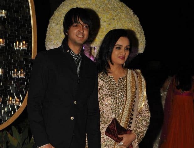 पद्मिनी कोल्हापुरेंचा मुलगा प्रियांक बॉलिवूडच्या वाटेवर