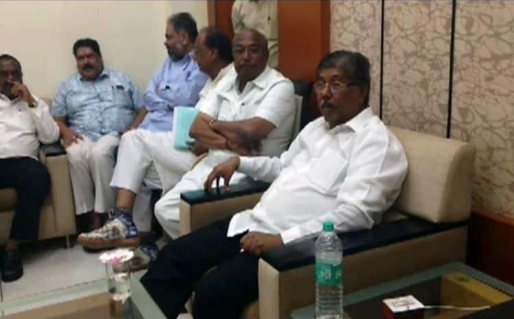 sugarcane price 200 rs more frp will be given latest marathi news updates ऊसाला 200 रुपयांचा वाढीव एफआरपी, कोल्हापुरातील बैठकीत निर्णय