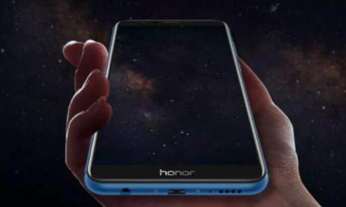 'Honor 7X' हा स्मार्टफोन फारच कमी किंमतीत ग्राहकांना मिळू शकतो. 