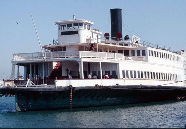 Mumbai-Goa Ferryboat to begin from December : Nitin Gadkari latest update डिसेंबरच्या पहिल्या आठवड्यापासून मुंबई-गोवा फेरीबोट