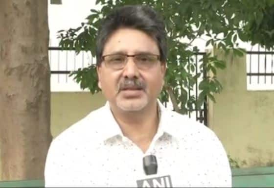 तिहेरी तलाक देणारच, व्हॉट्सअॅपवरुन तलाक प्रकरणी प्राध्यापक ठाम