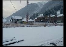 थंडीचा कडाका वाढला, सोनमर्गमध्ये बर्फवृष्टीला सुरुवात