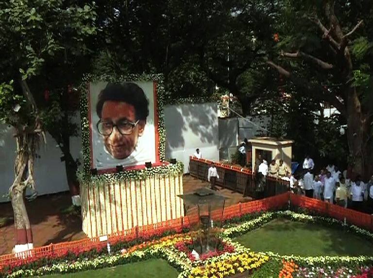 बाळासाहेबांचा स्मृतीदिन, अभिवादनासाठी शिवसैनिक शिवतीर्थावर 5th death anniversary of Balasaheb Thackeray, shivsainik to gather at Shivaji Park today बाळासाहेबांचा स्मृतीदिन, अभिवादनासाठी शिवसैनिक शिवतीर्थावर