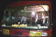 पंढरपुरात ऊसदर आंदोलनं चिघळलं, एसटीची तोडफोड